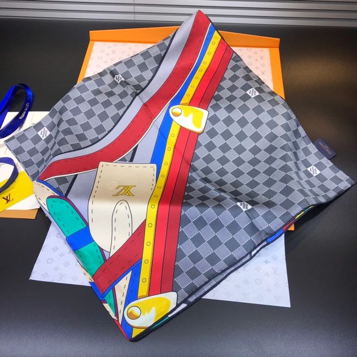 Louis Vuitton Scarf LVS00096